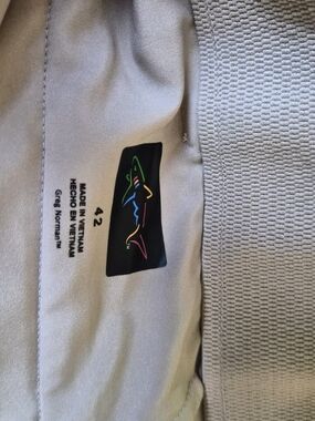 Greg Norman Light Gray Golf Shorts- Size 42